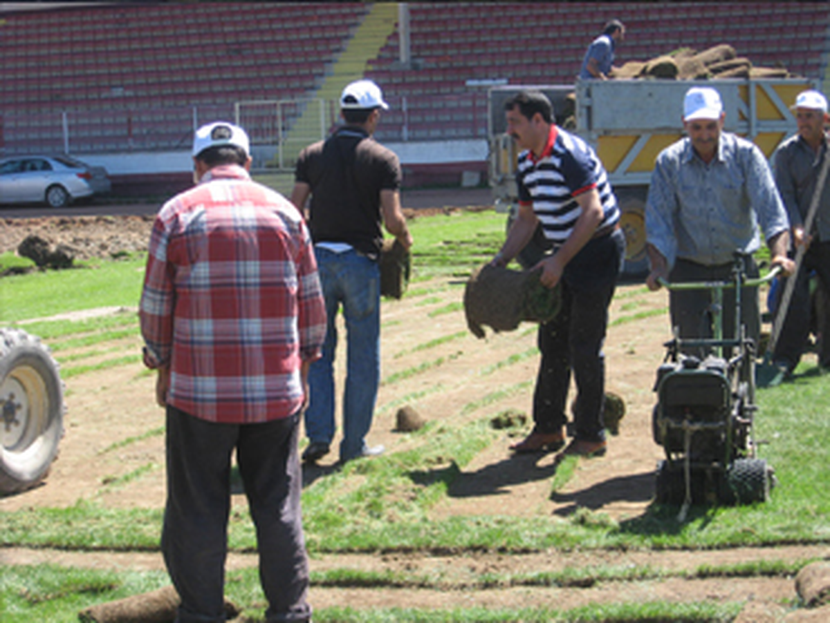 Elazığ Atatürk Stadyumu\'ndaki Çalışmalar