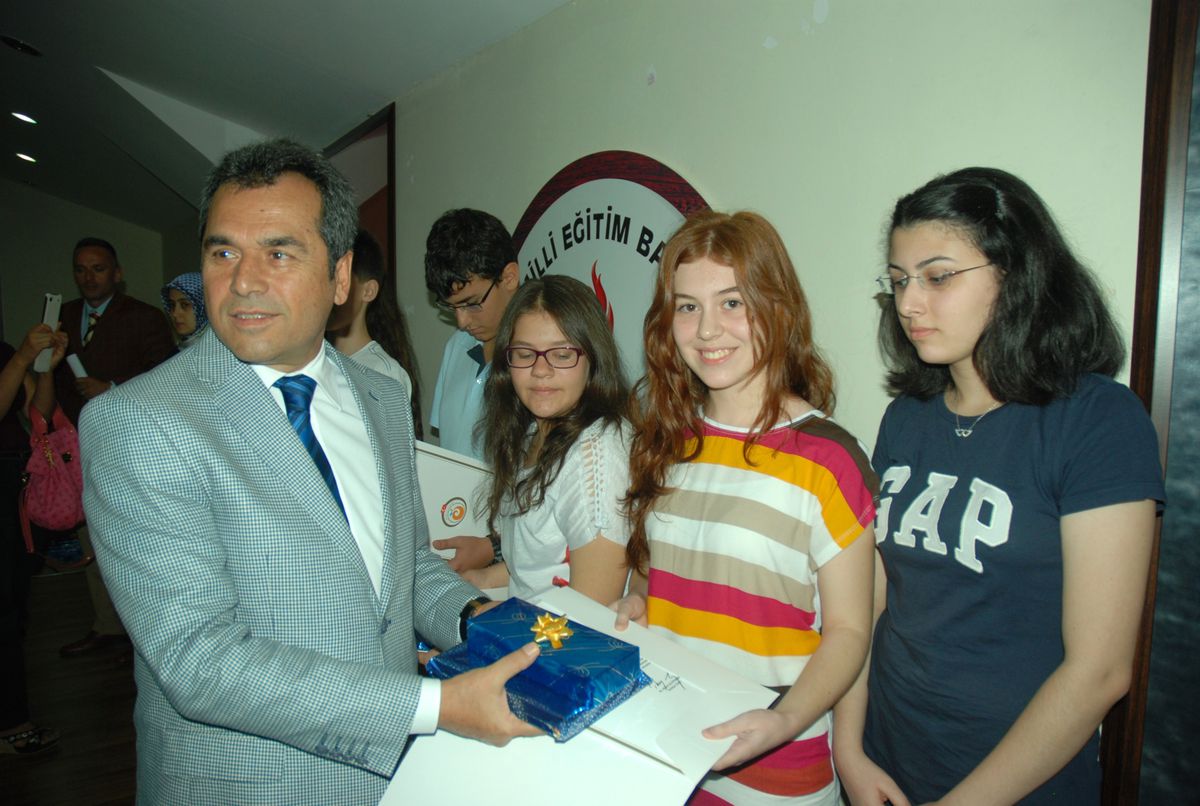 İlk Bindeki 37 Öğrenciden 4 Tanesi Başarı Koleji\'nden