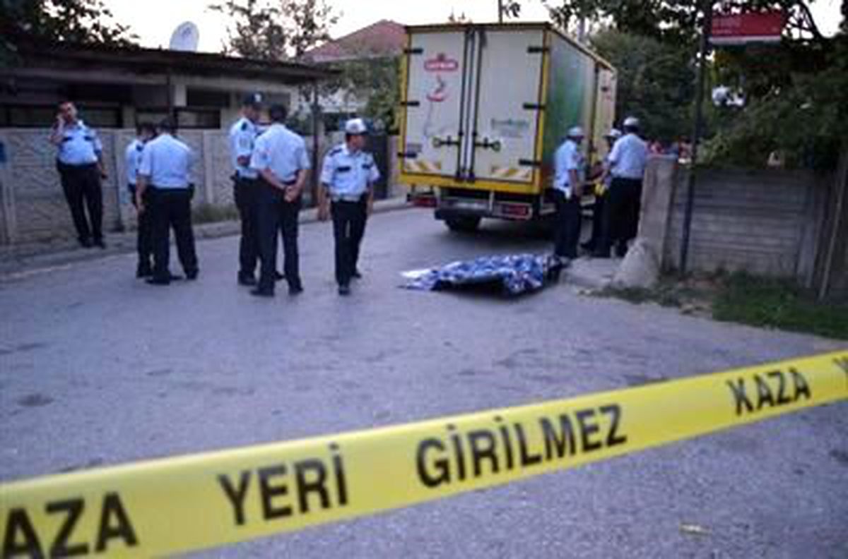 Kamyonetin Çarptığı Çocuk Öldü