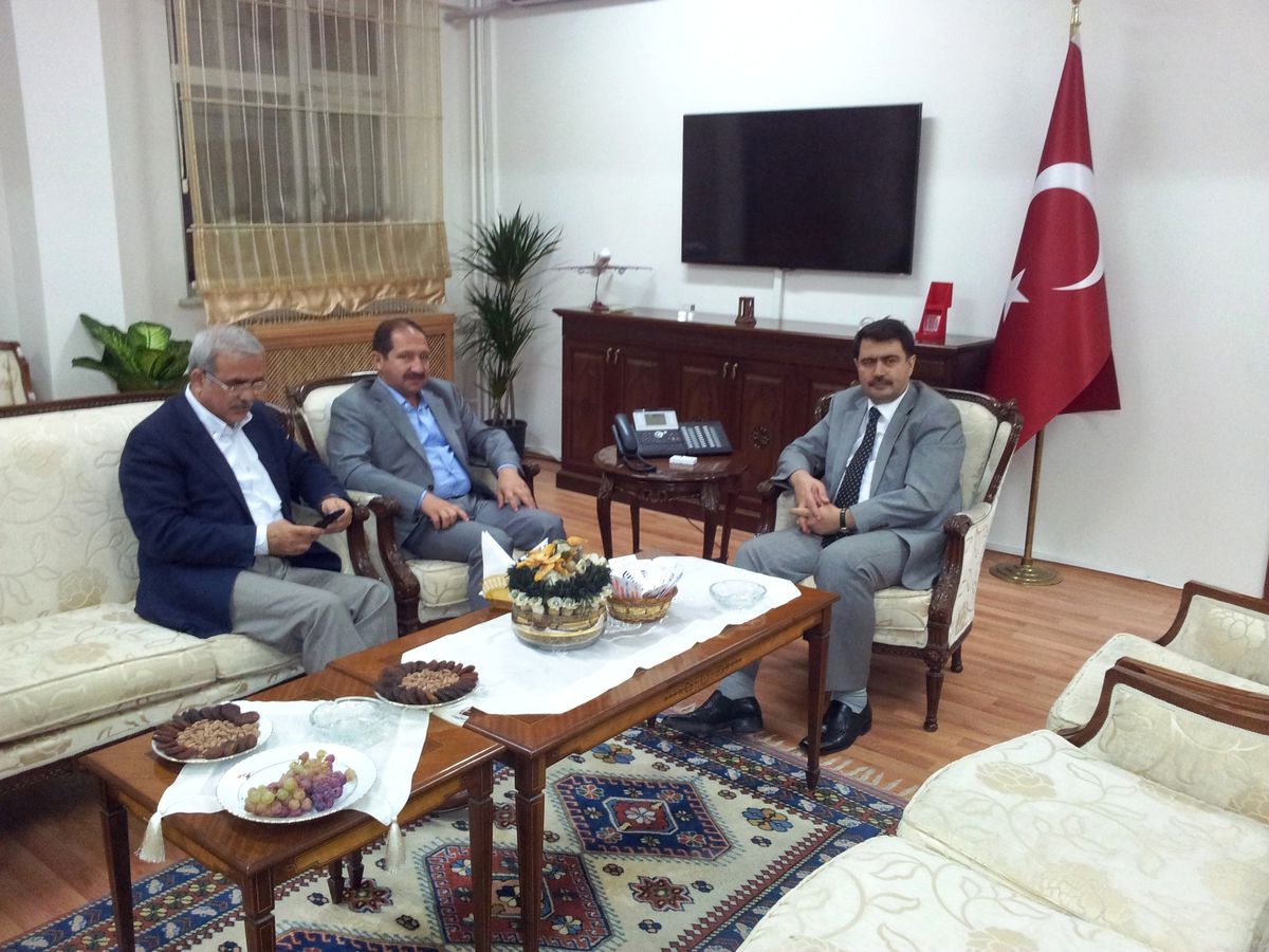 Milletvekilleri Fındıklı ve Öz, Vali Şahin\'i Ziyaret Etti