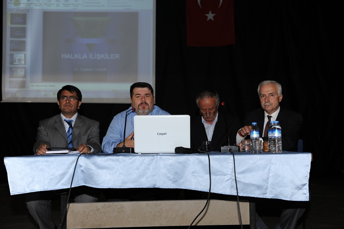 Muhtarlara Halkla İlişkiler Eğitimi