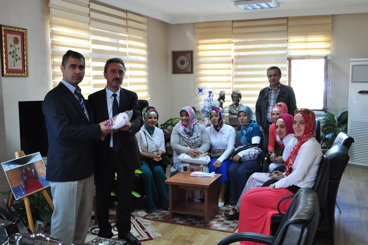 Pınarbaşı Hem\'den El Sanatları Merkezine Ziyaret