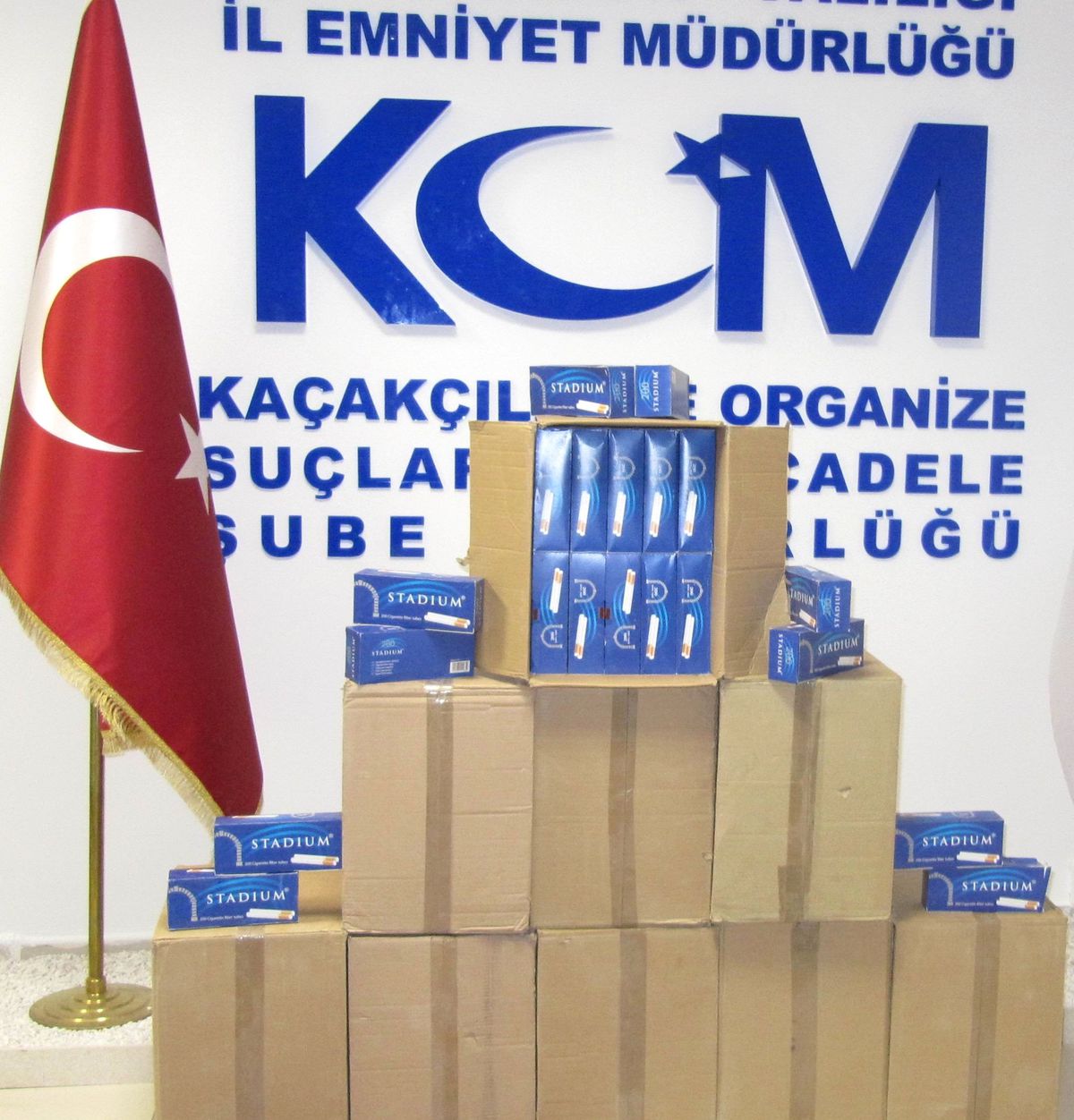 Samsun\'da 90 Bin Adet Makaron Ele Geçti
