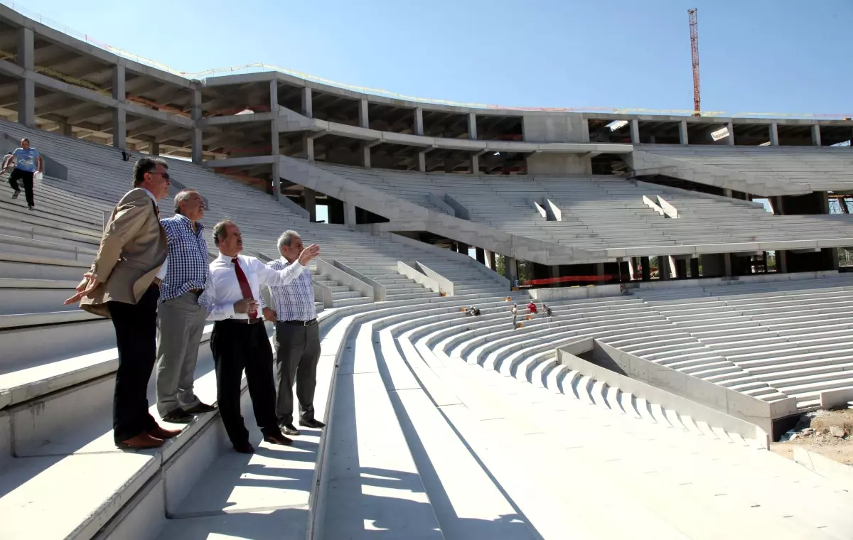 Timsah Arena Stadı'nın Yapım Çalışmaları