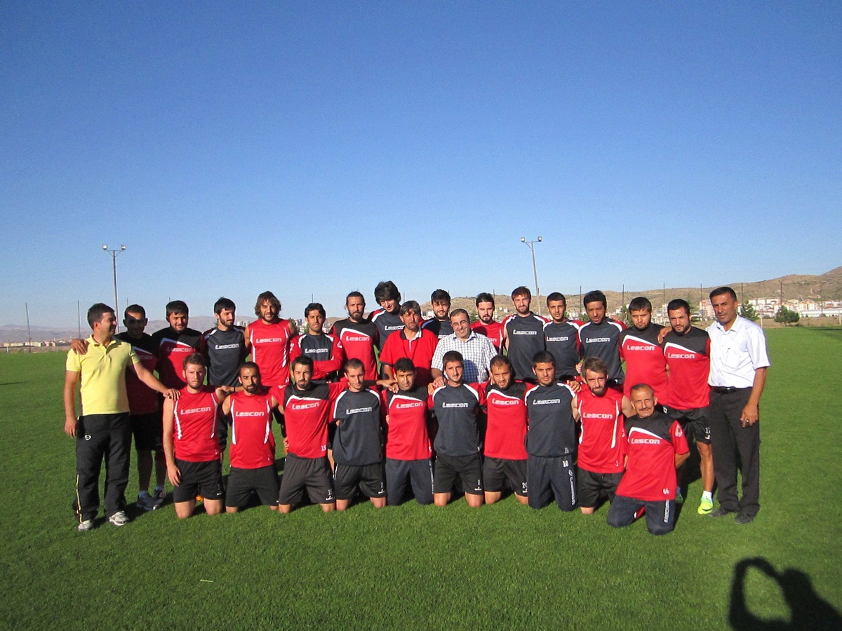 Ünlüer\'den Nevşehir Spor\'a Ziyaret