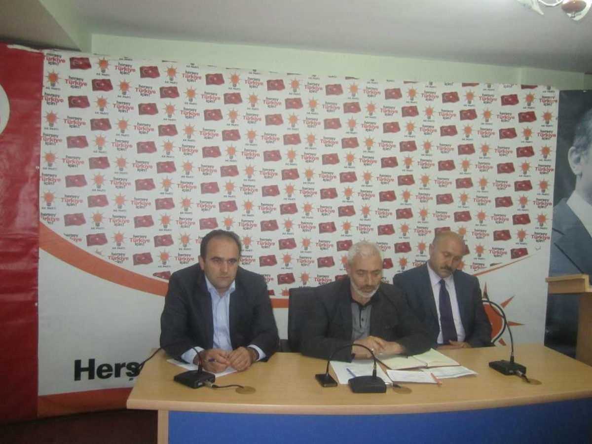 AKP Bayburt İl ve İlçe Yönetim Kurulları Toplantısı Yapıldı