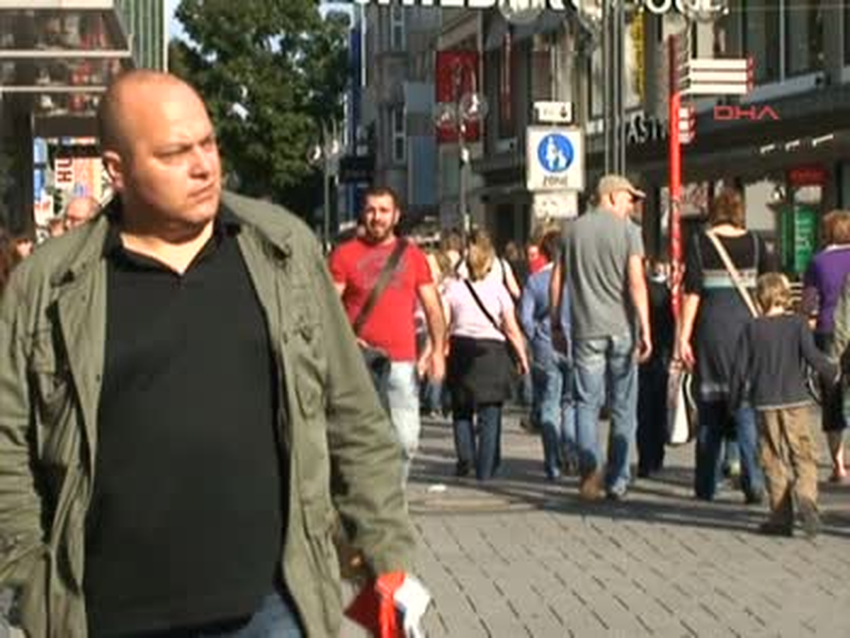 Almanya\'da Sosyal Yardım Ödeneğine Zam Yapıldı
