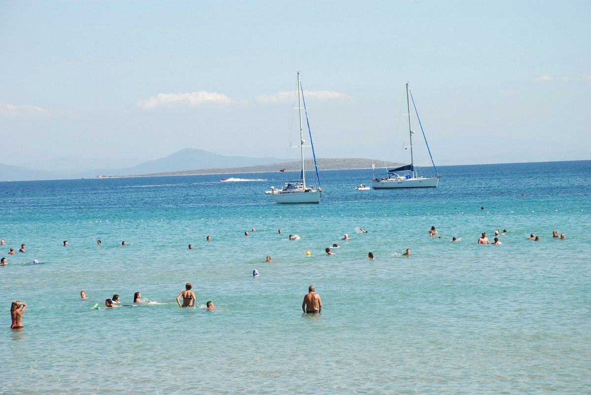 Altınkum\'da Deniz Sefası Bitmedi