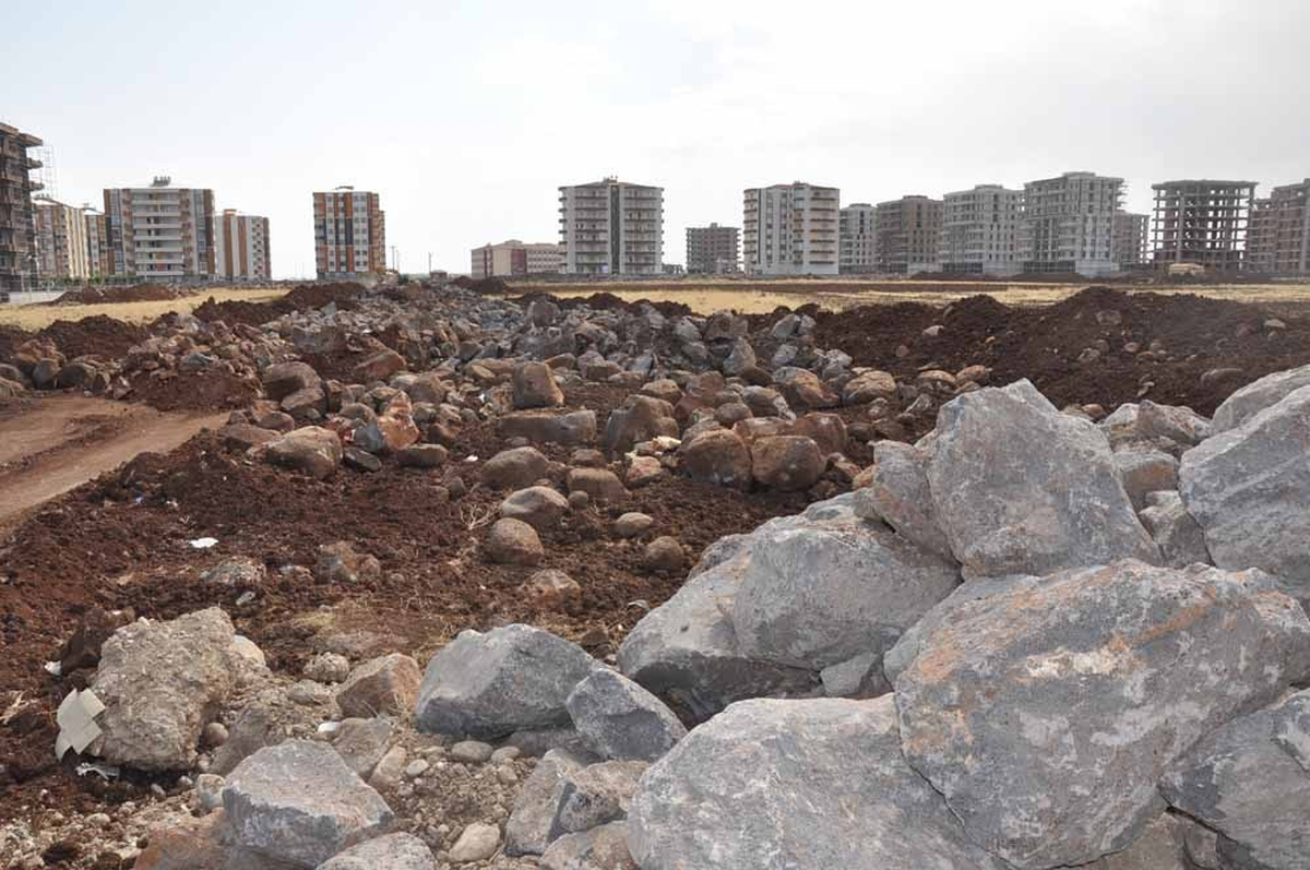 Bağlar\'da Yollar Kışa Hazırlanıyor