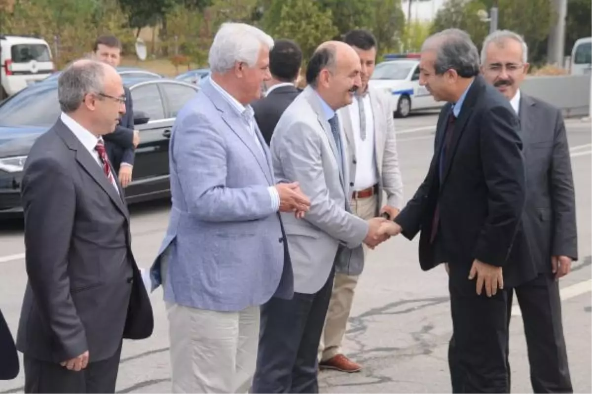 "Dağıtılan Sütlerden Tek Bir Zehirlenme Vakası Olmadı"