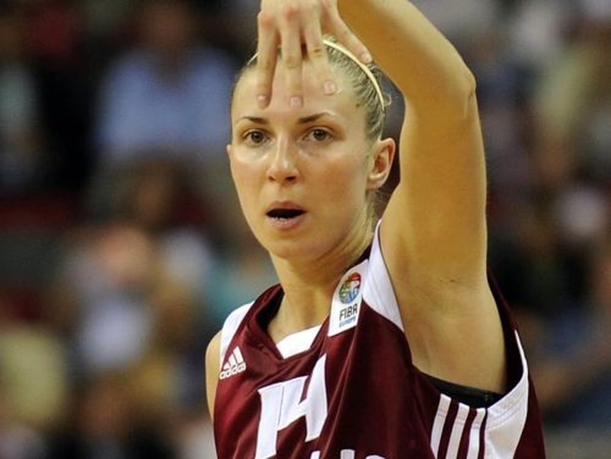 TKBL Takımlarından Ceyhan Belediye Karklina ile Anlaştı