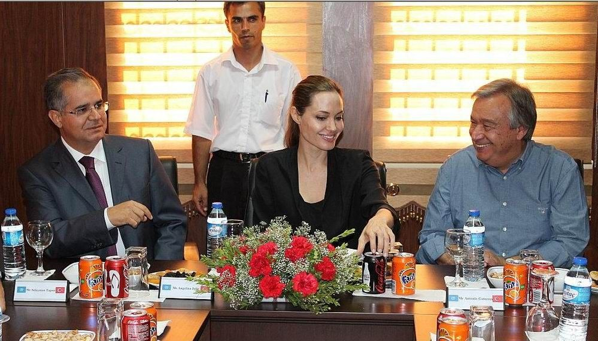 Jolie\'den Türkiye\'ye Teşekür