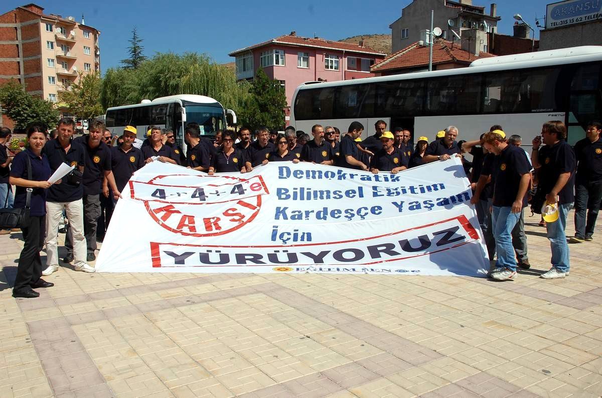 Bozüyük\'te 4+4+4 Protesto Edildi