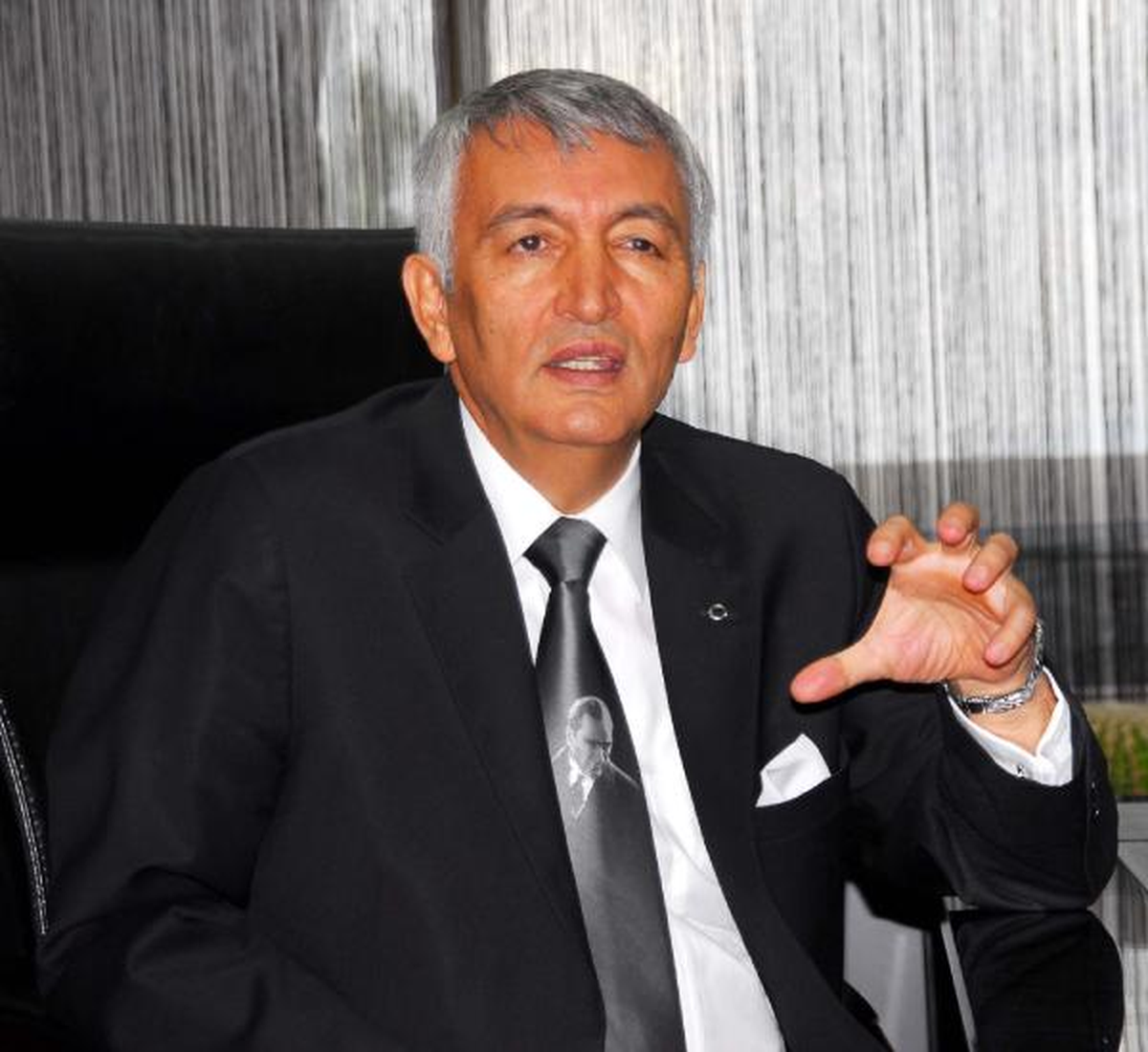 Çinliler Isparta\'ya Pil Fabrikası Kuracak