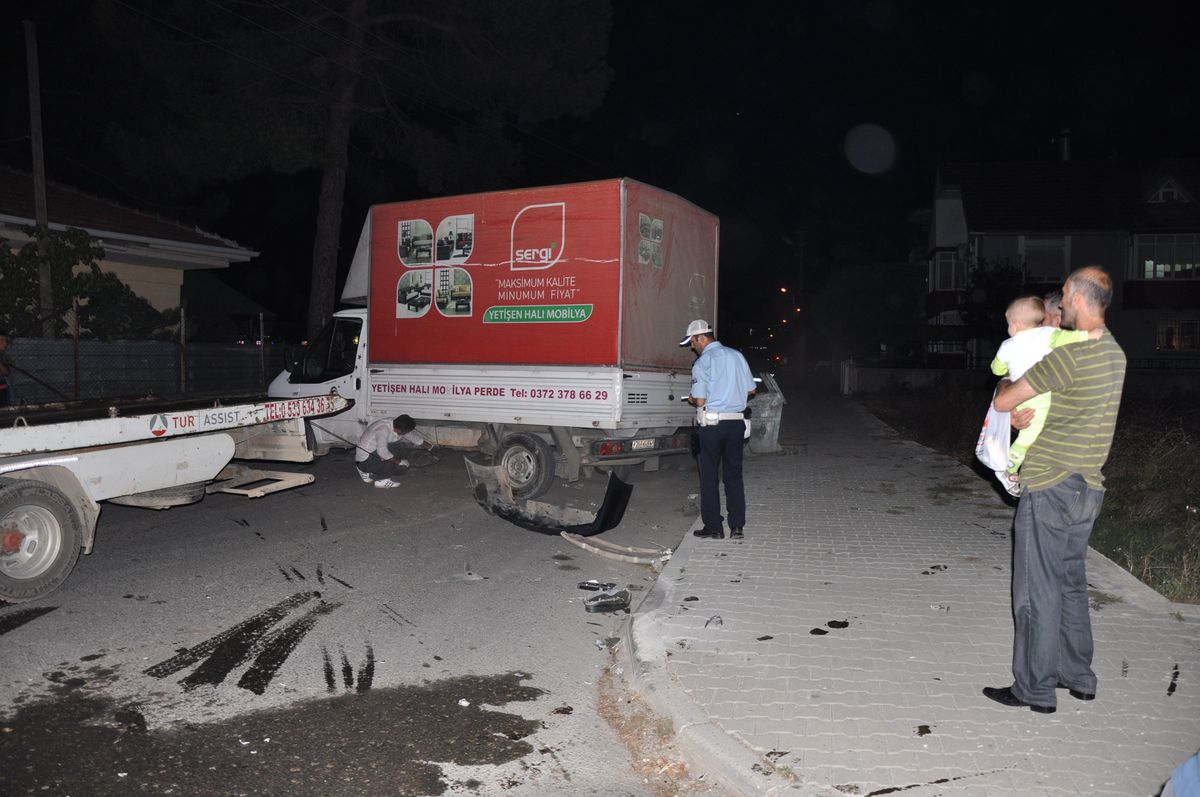 Düzce\'de Trafik Kazası: 8 Yaralı