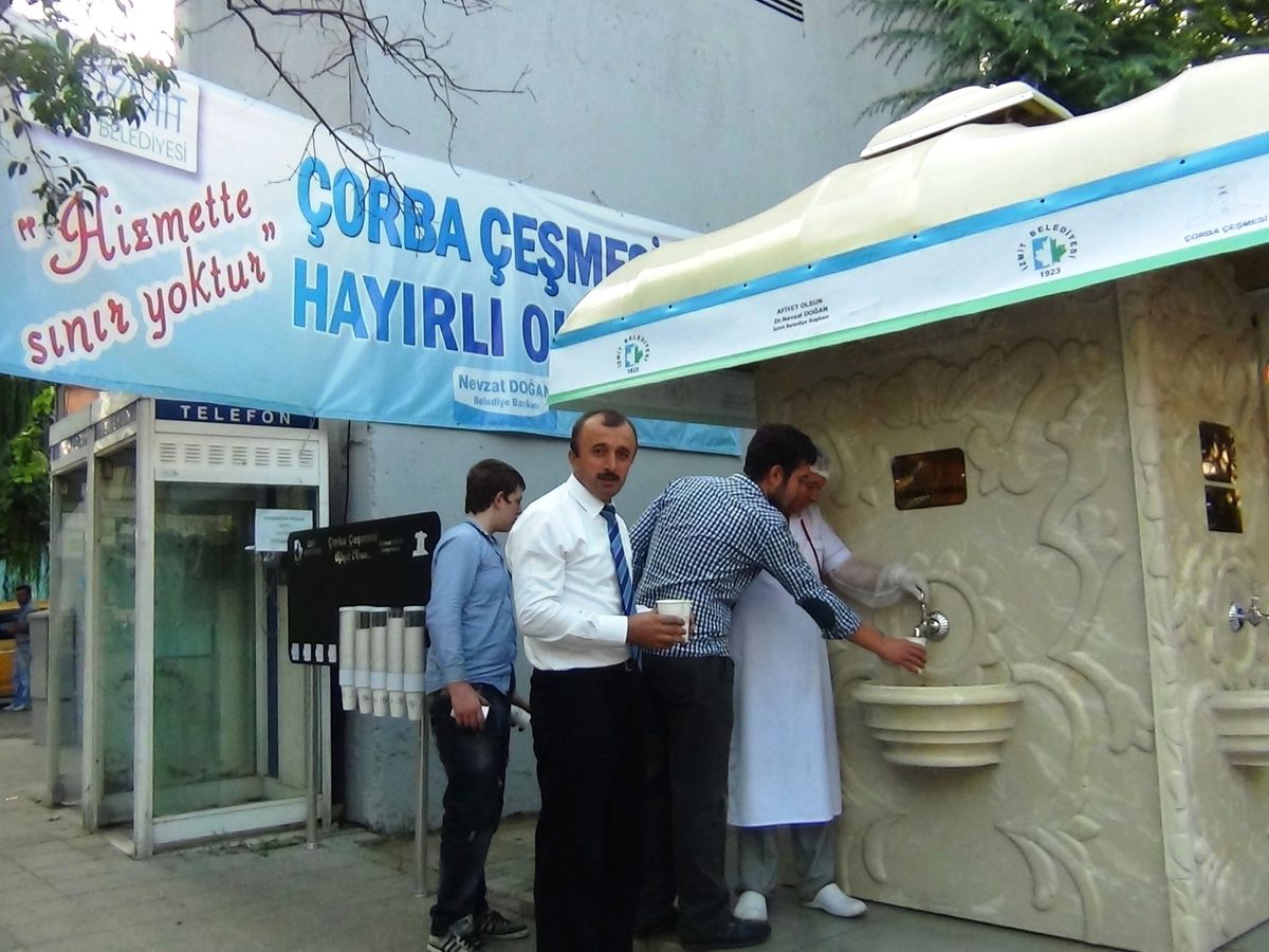 İzmit\'te Çorba Çeşmelerine Yoğun İlgi