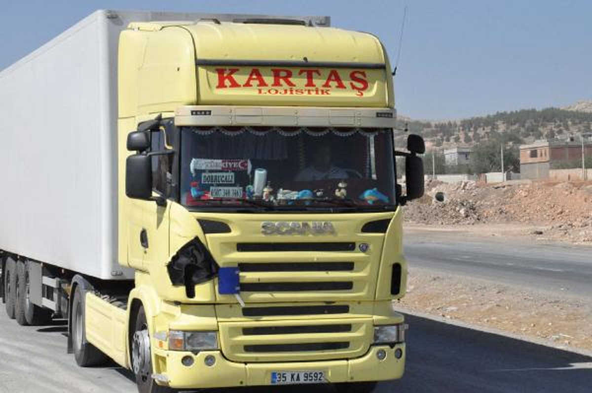 Kaçakların Cenazeleri Tır Dorsesinde Getirildi