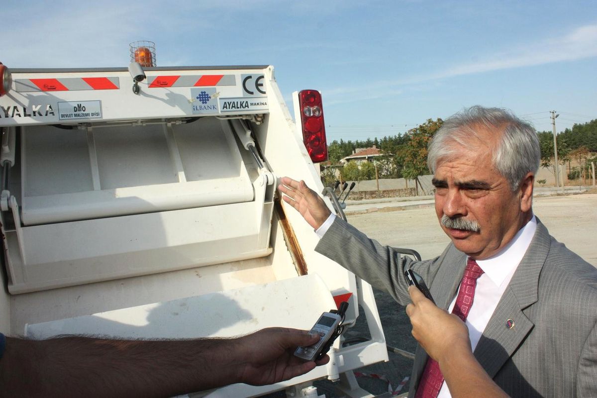 Keşan Belediyesi 7 Tane Çöp Kamyonu Aldı