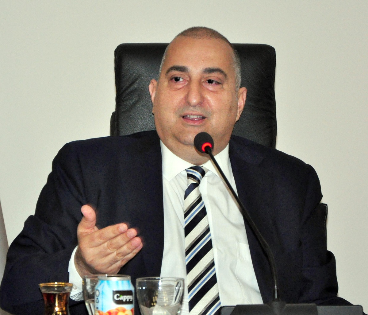"Türkiye OSB\'lerine Model Oluşturacak Bir Okul Yapacak"