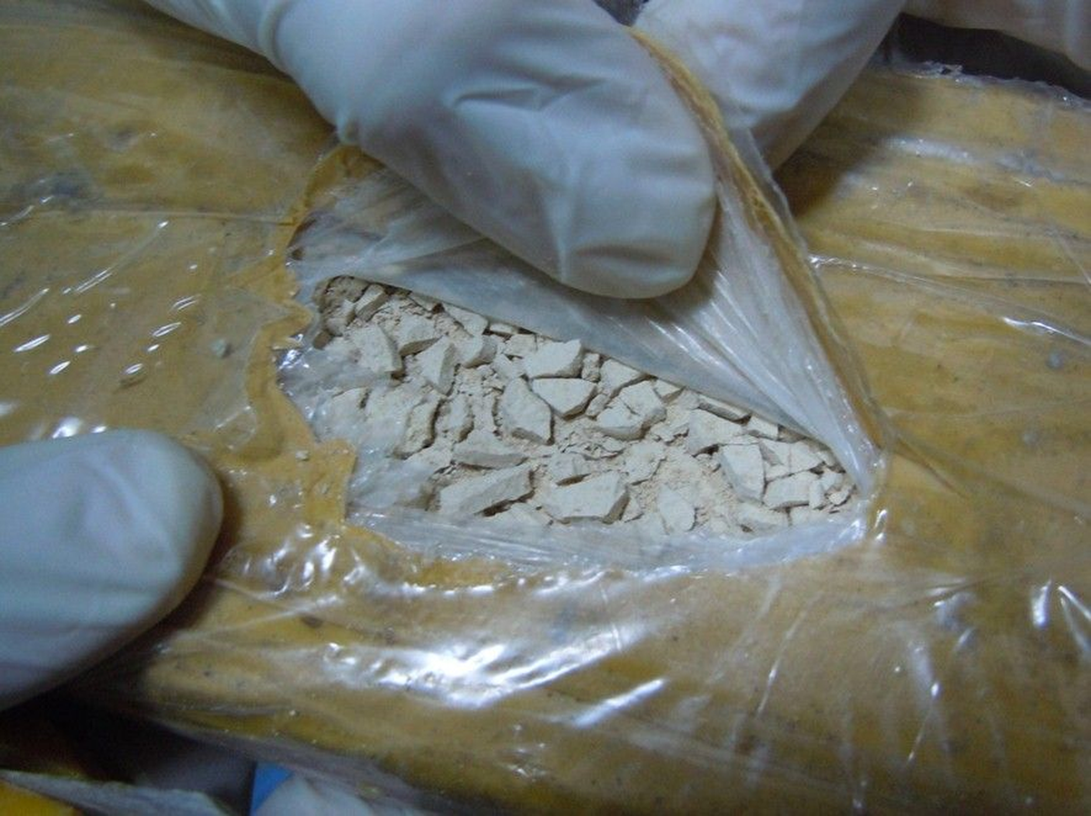 Mersin\'de Uyuşturucu ve Kaçakçılık Operasyonları