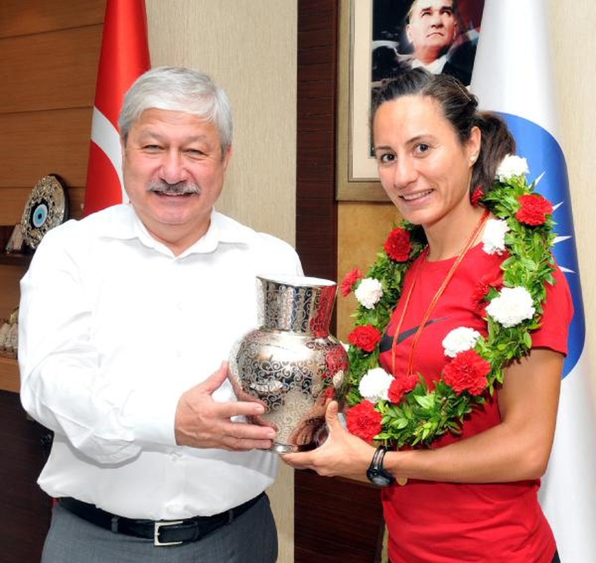 Olimpiyat Şampiyonu Atlet Aslı: Hayallerimin Peşinden Koştum (2)