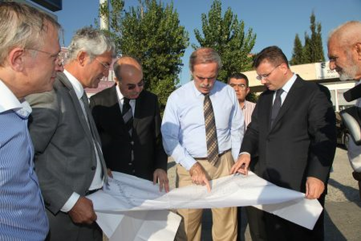 Panayır´a Köprülü Kavşak