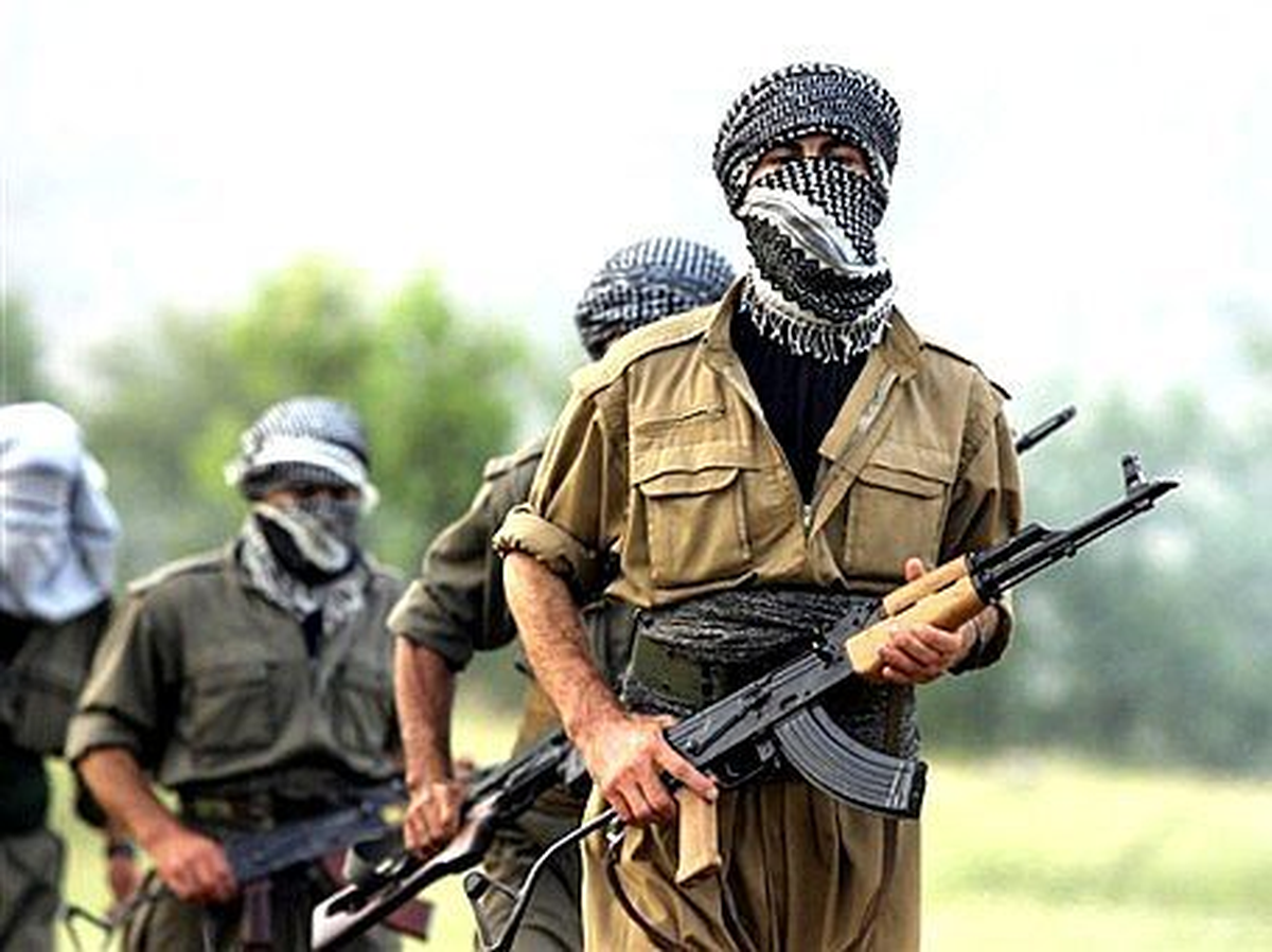 PKK Şemdinli\'de Karakola Saldırdı