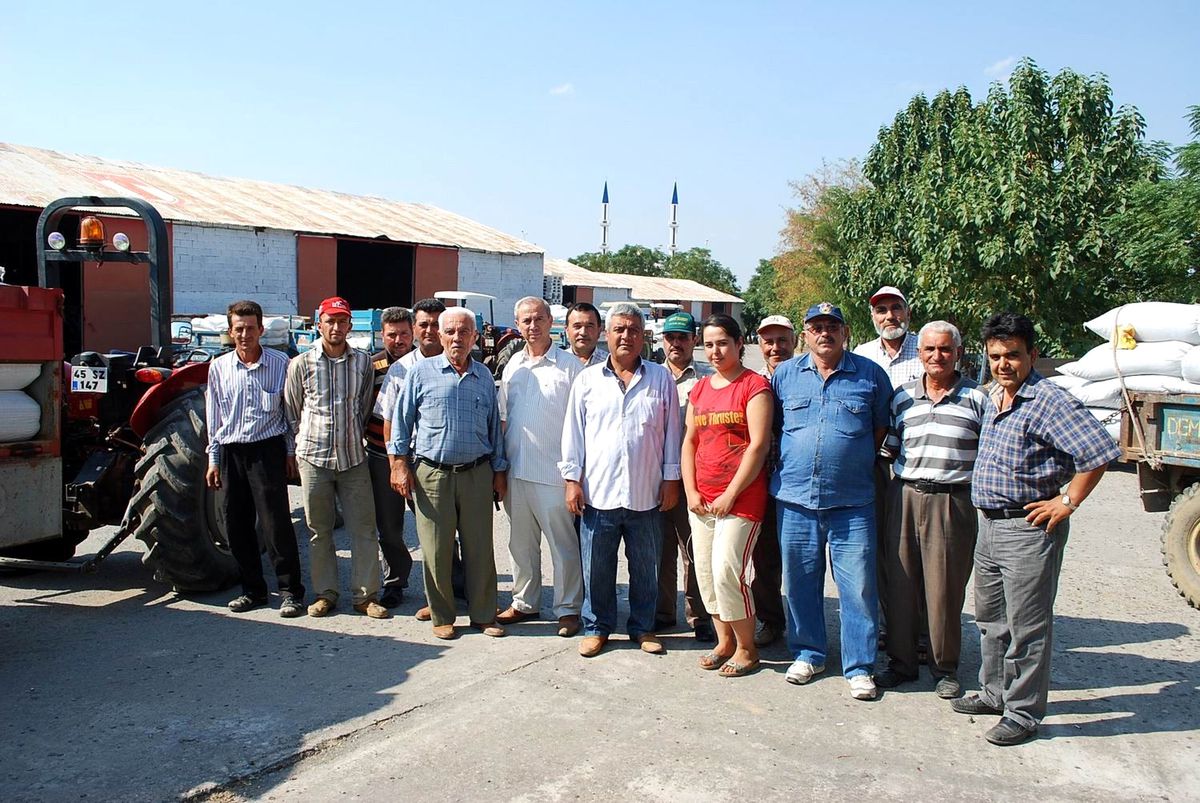 Salihli\'de Kuru Üzüm Kuyruğu