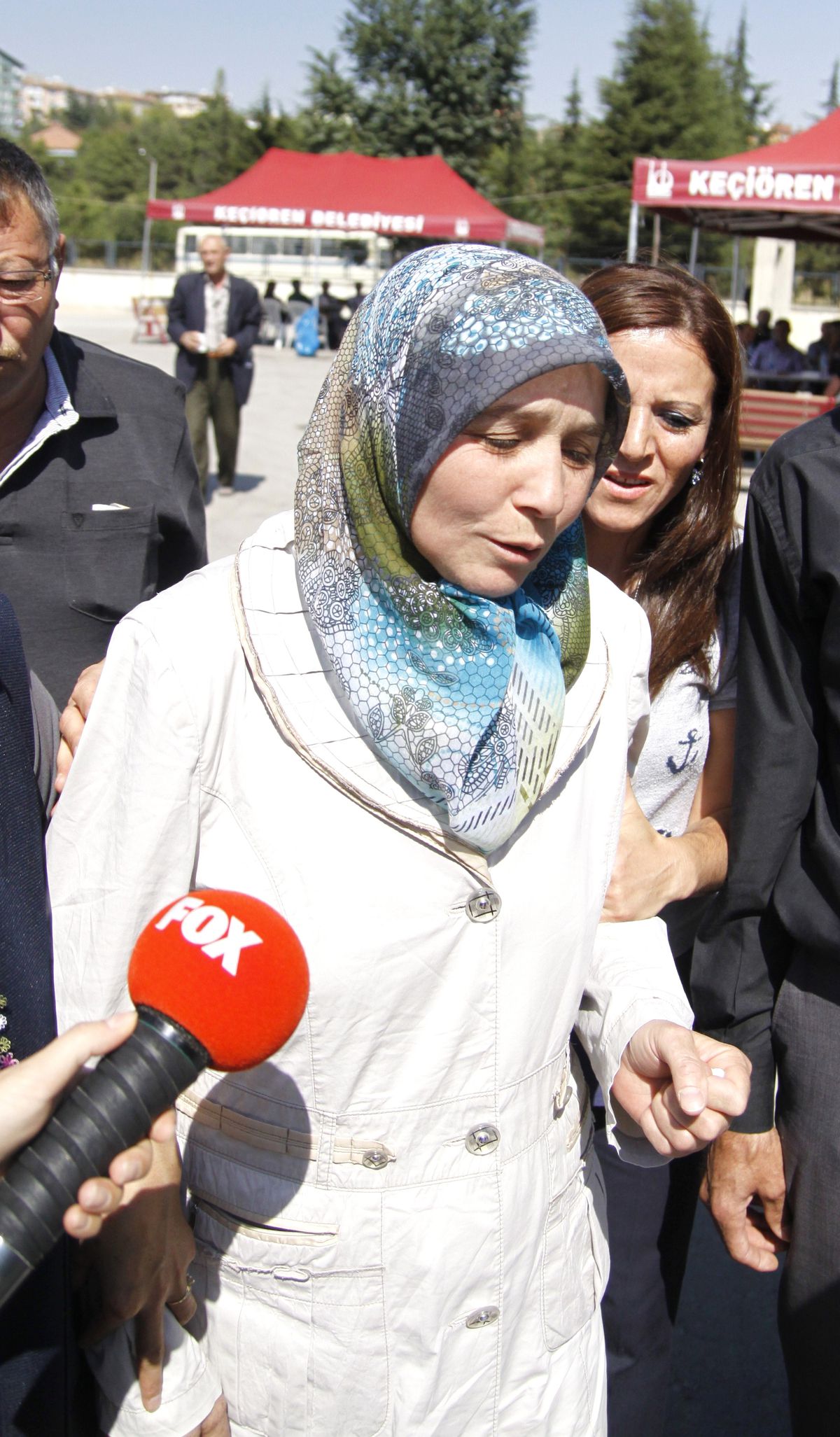 Ankara Adli Tıp Kurumu Önündeki Bekleyişi Sürüyor