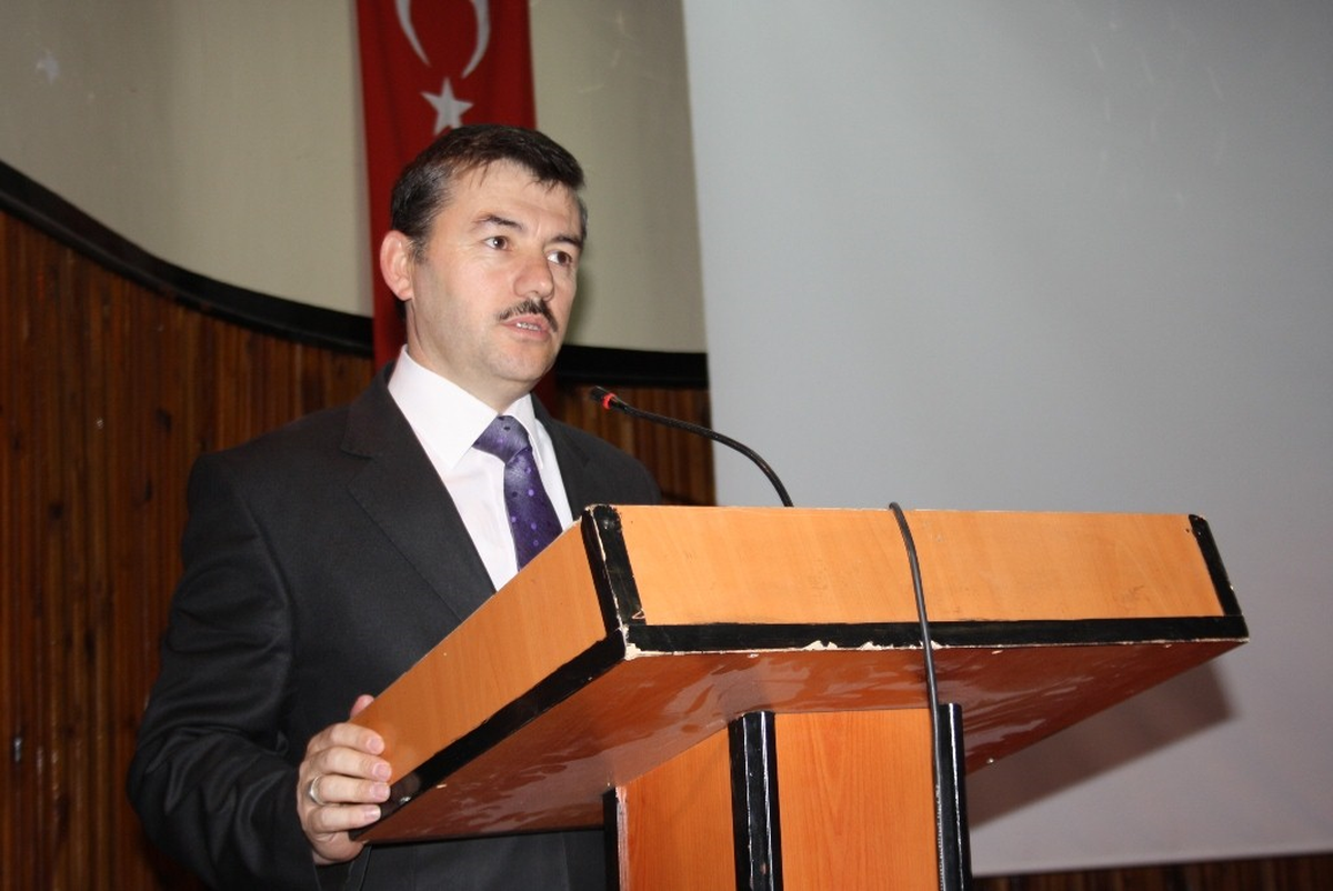 Vali Tekinarslan Yeni Atanan Öğretmenlere Seslendi