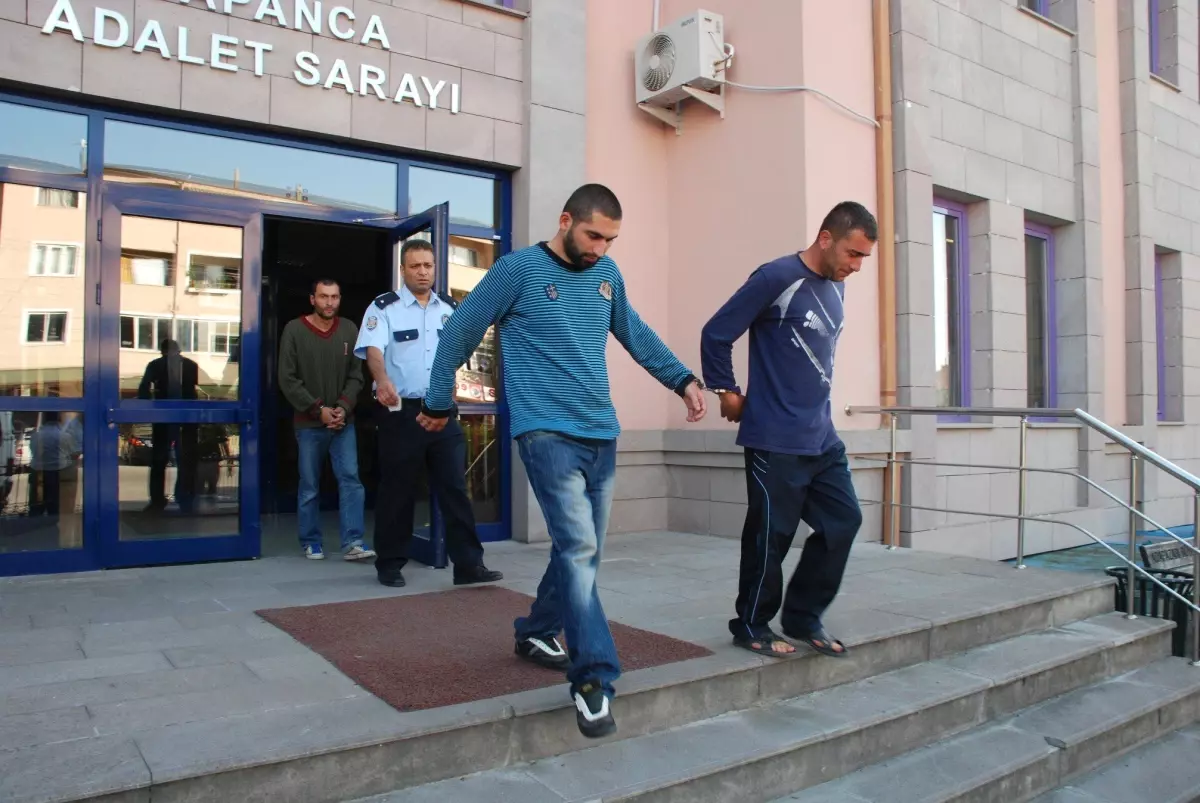 Yabancı Uyruklu Beş Hırsız Yakalandı