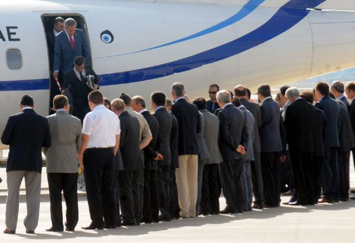 Arınç: Cumhurbaşkanlığı İçin Sadece İki İsim Söylenmemeli