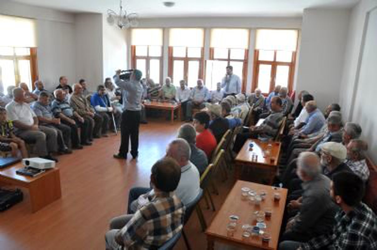 Başkan Odabaşı\'ndan Helvalı Sohbet