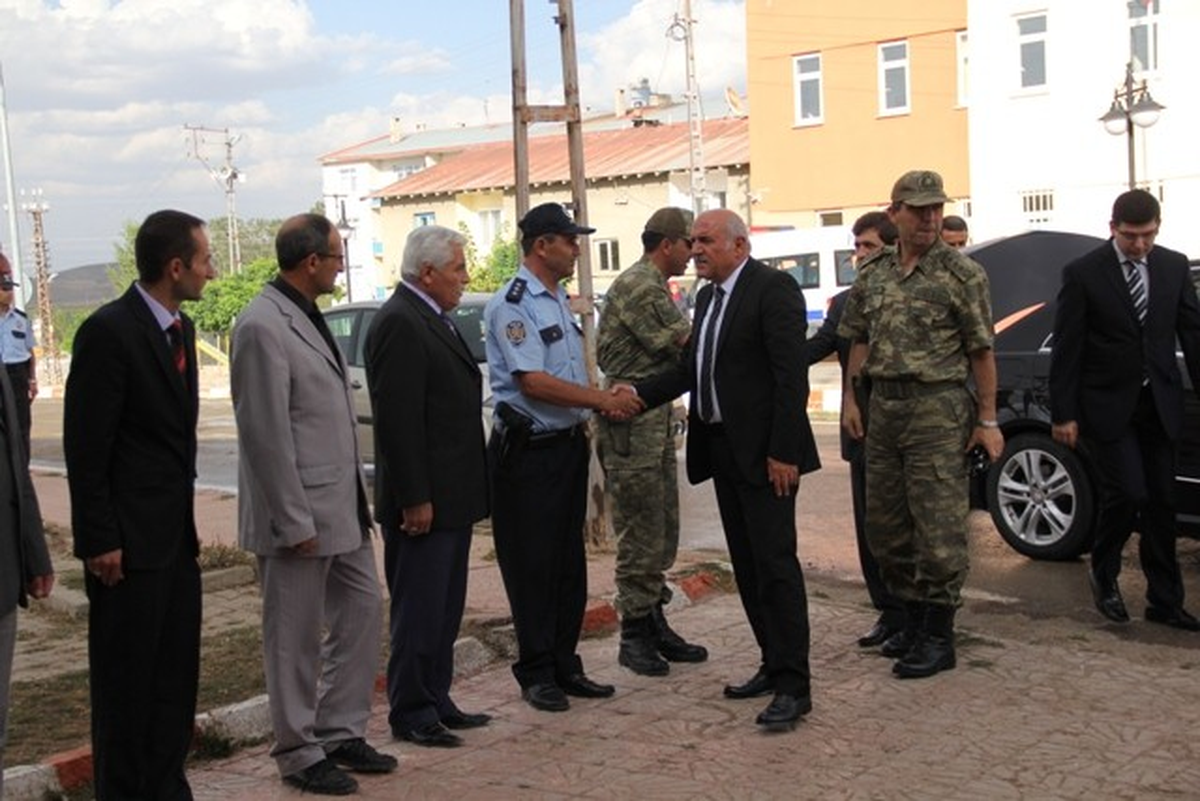 Bayburt Valisi Hasan İpek, Aydıntepe ve Demirözü İlçelerini Ziyaret Etti