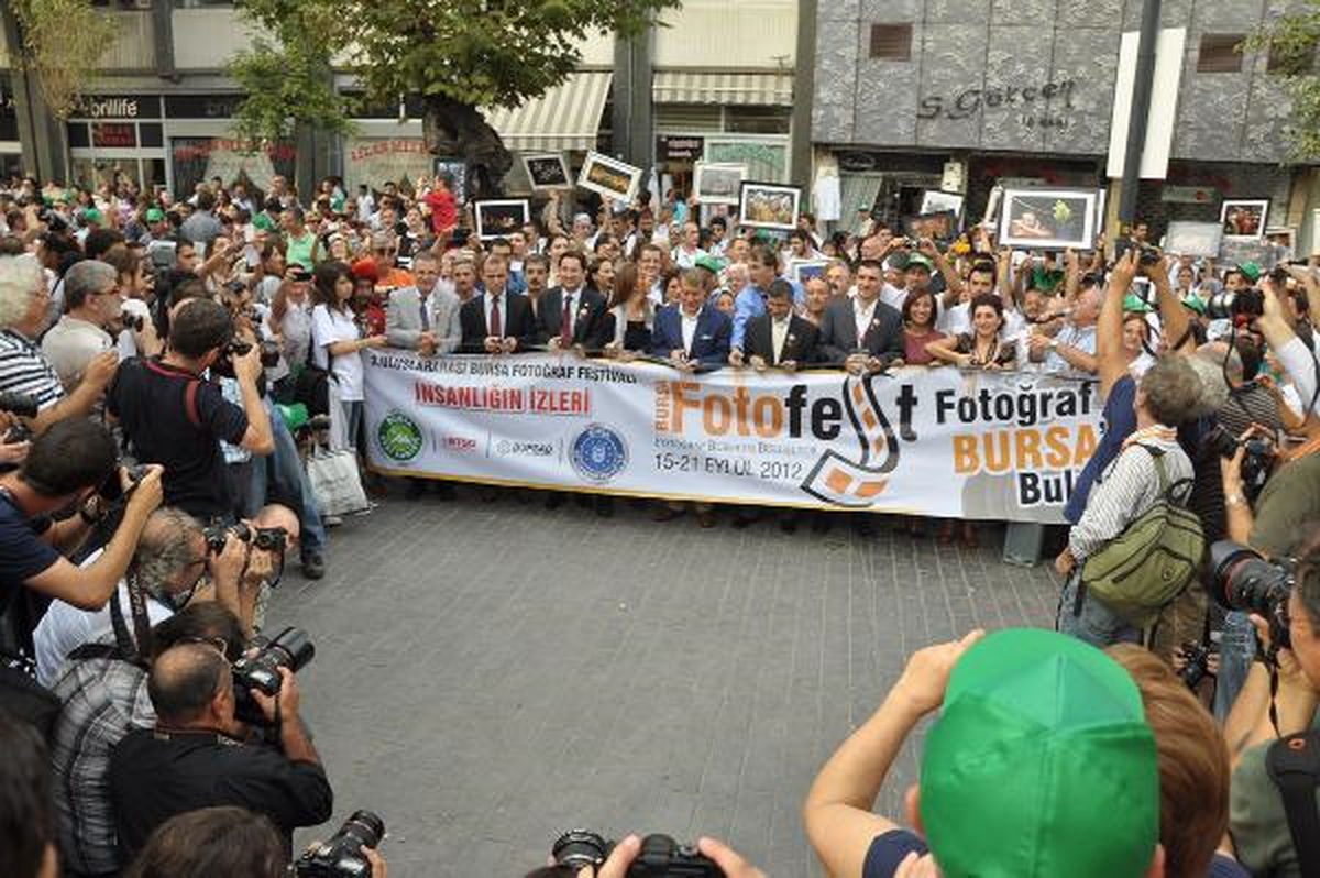 Bursa\'da Fotofest Coşkusu Başladı