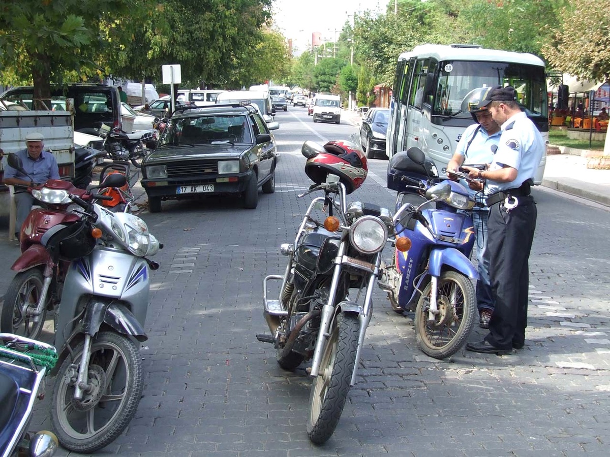 Çan Emniyeti\'nden Motosiklet Denetimi