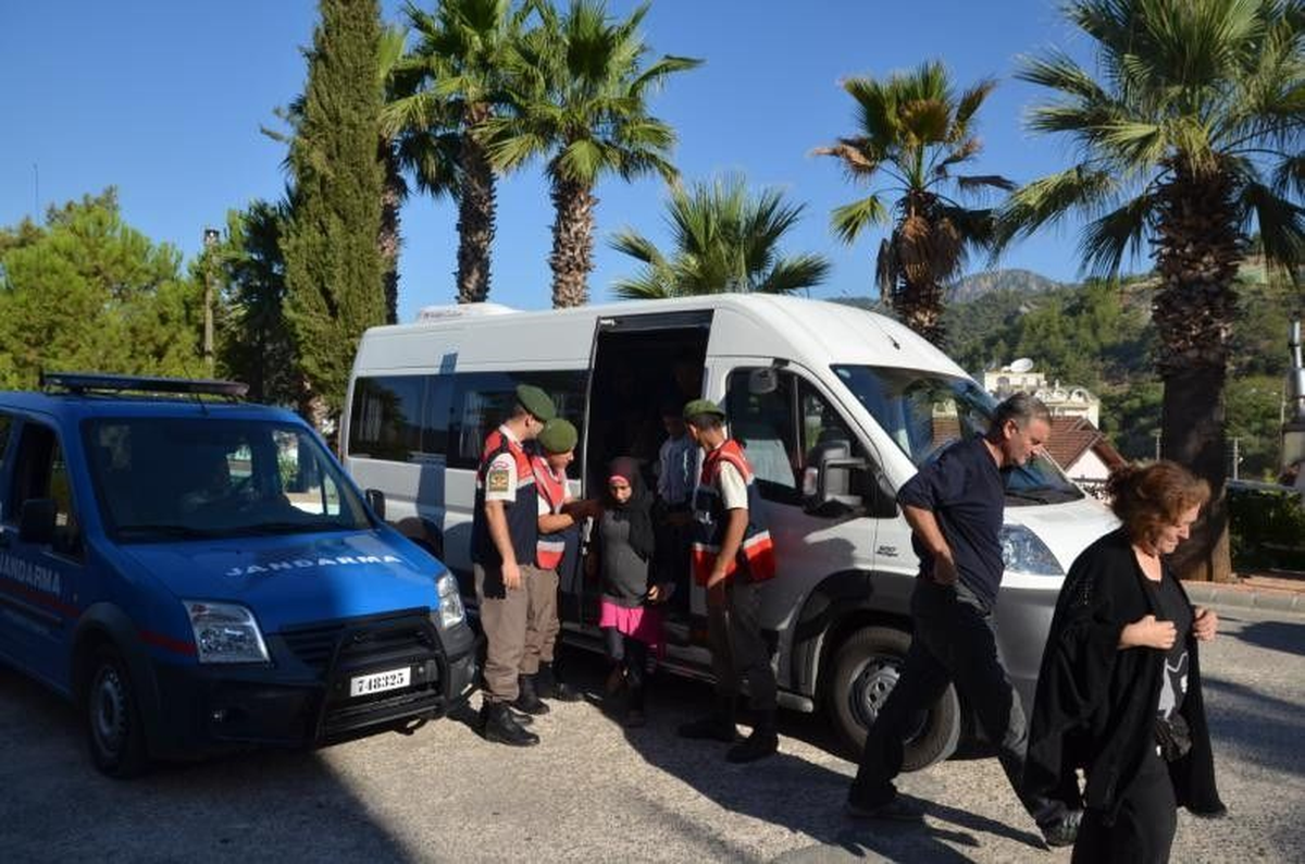 Didim\'de 98 Kaçak Yakalandı