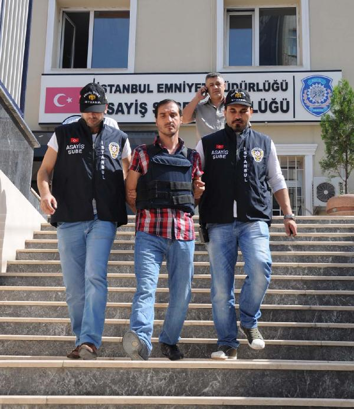 Eşini Öldüren Zanlı Adliyeye Sevk Edildi