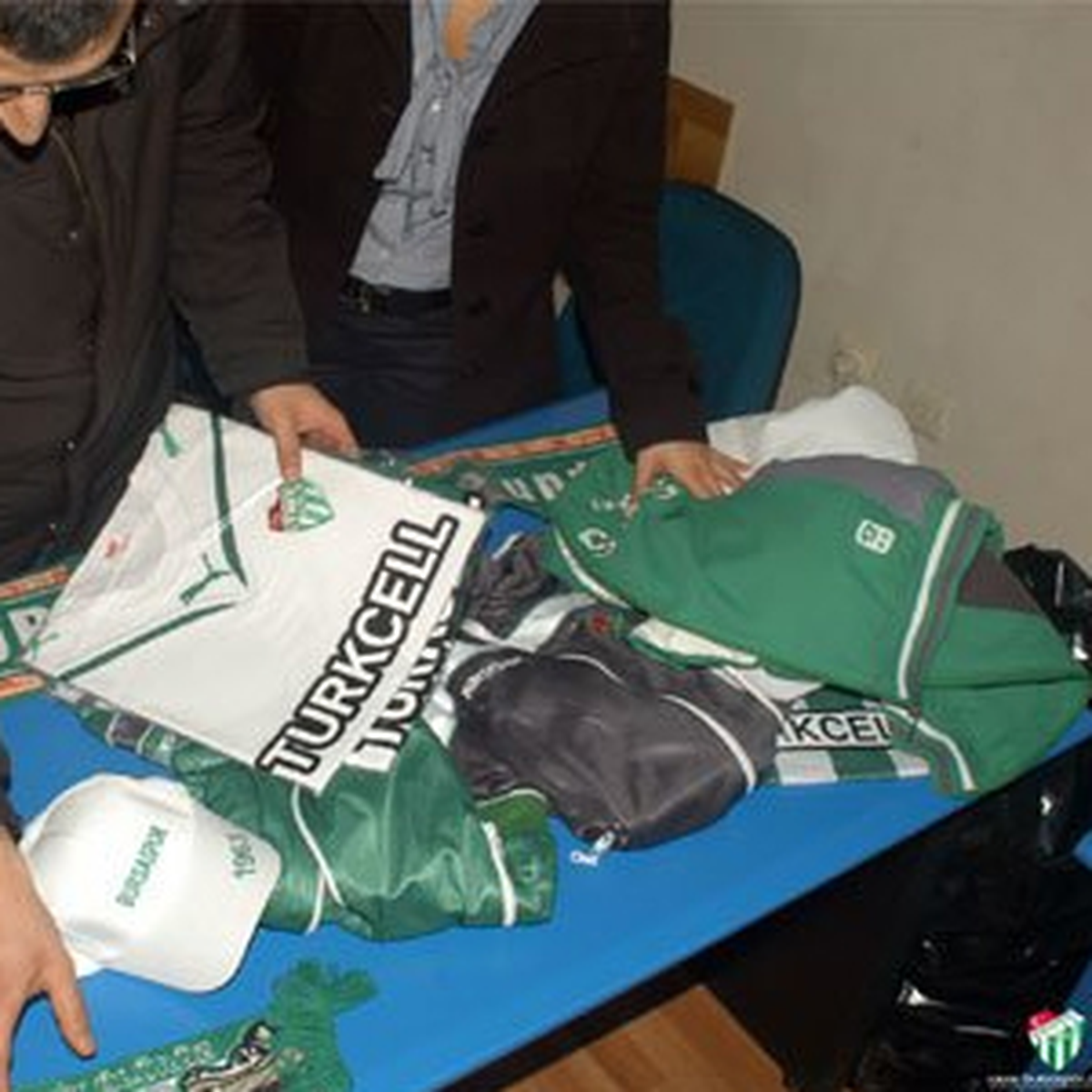 Korsan Bursaspor Ürünlerine El Konuldu