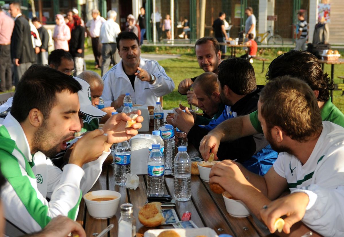 Önce Spor, Sonra Çorba