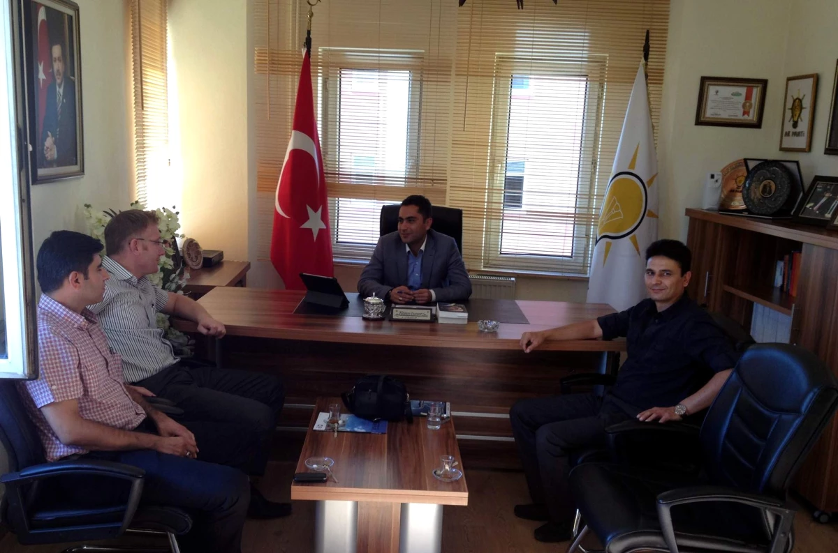 Sağlık-Sen Nevşehir Şubesi\'nden AK Parti İl Başkanlığı\'na Ziyaret
