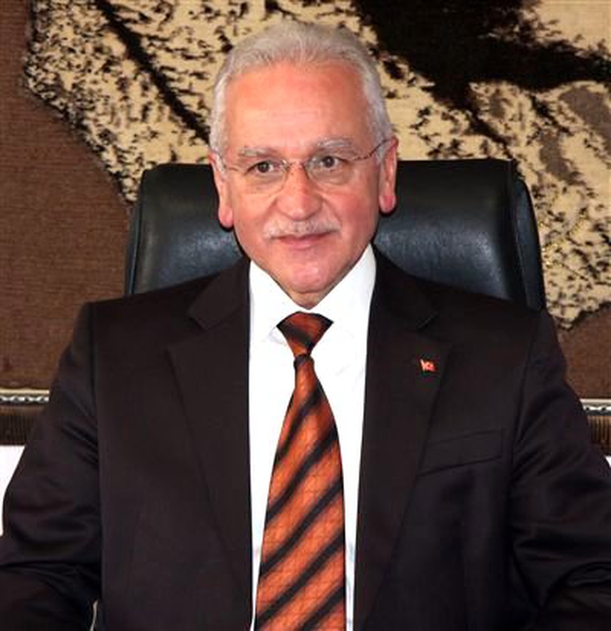 Sebahattin Akkaya\'nın İlköğretim Haftası Mesajı