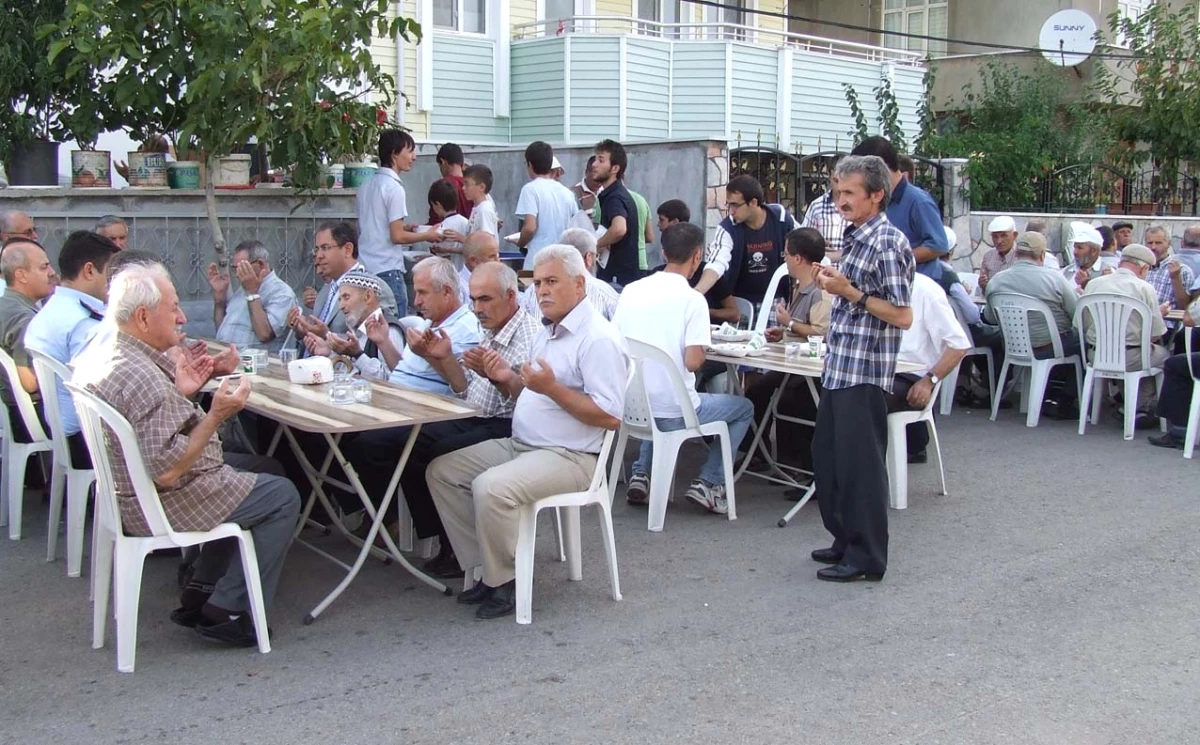 Şehit Yasin Bayraktar İçin Mevlit Okutuldu