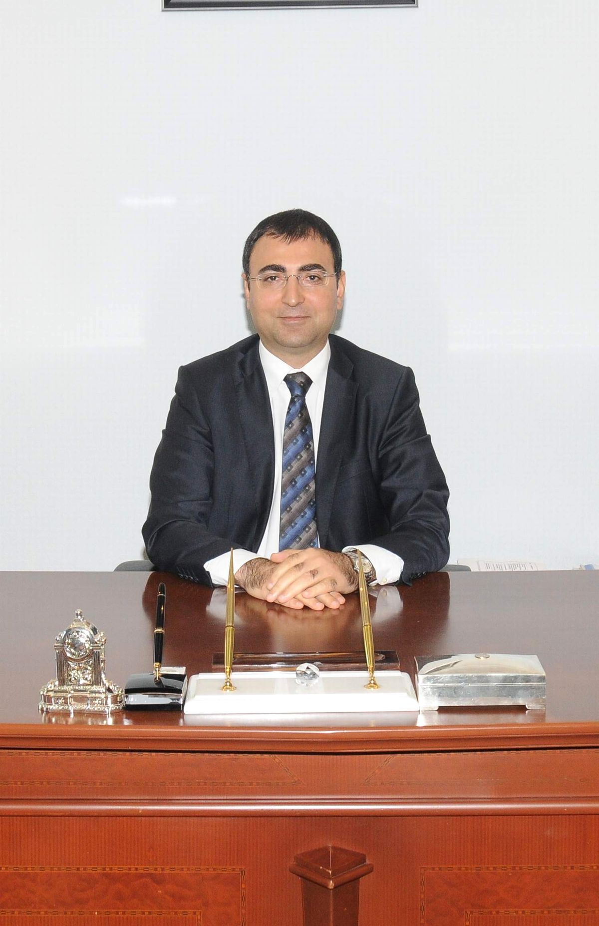 Vali Toprak, Seul ve Tokyo\'ya Gidiyor