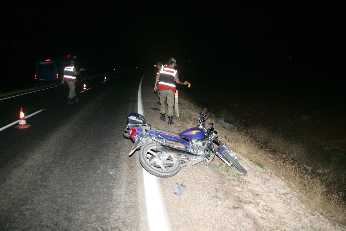 Elbeyli\'de Trafik Kazası: 2 Ölü