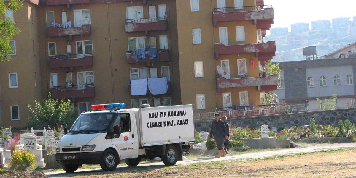 Yunanistan Uyruklu Yaşlı Adamın Mezarı Açıldı