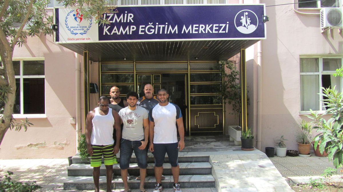 Bae Atmalar Milli Takımı İzmir\'de Kamp Yapıyor