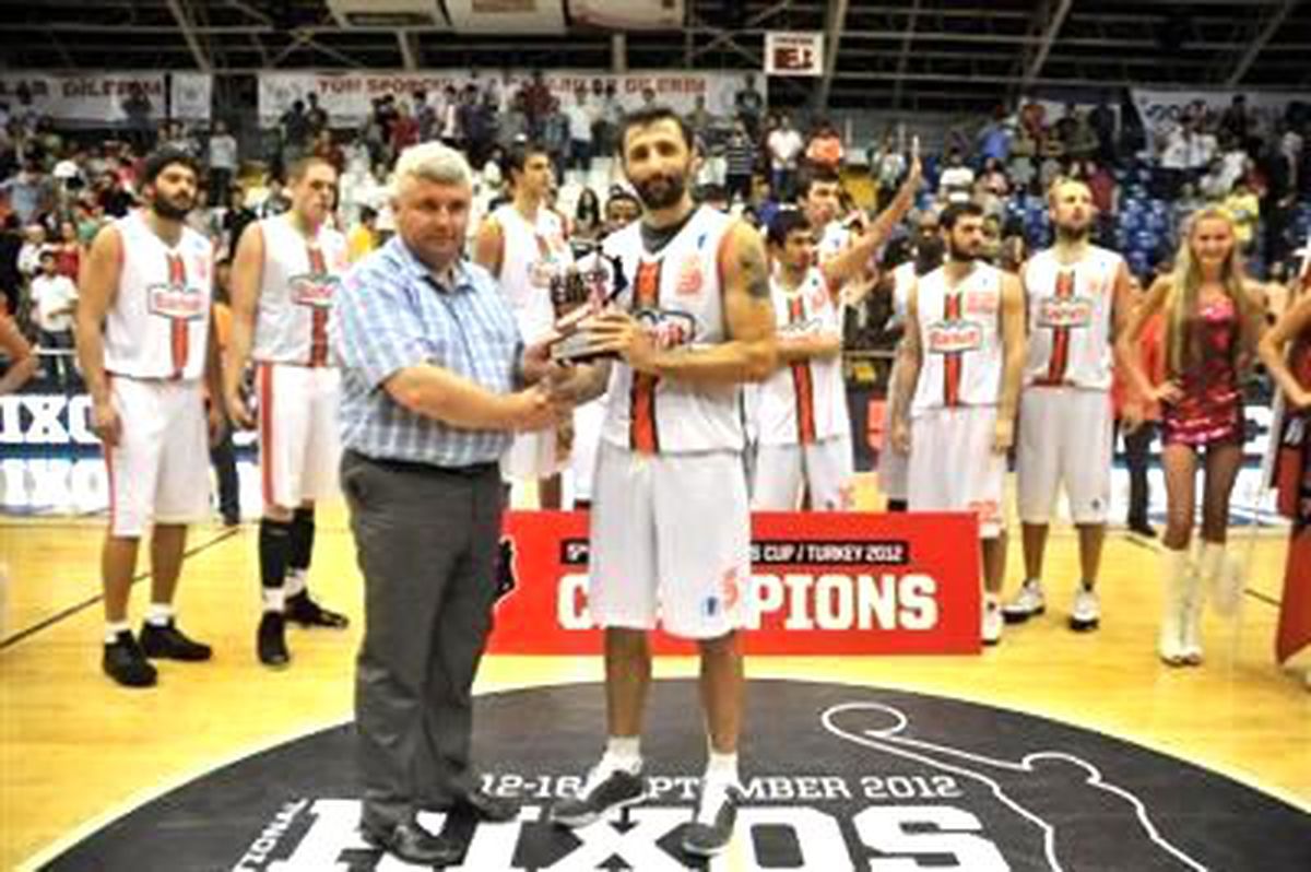 Banvit-Anadolu Efes: 78-74(Rixos Cup Şampiyonu Banvit
