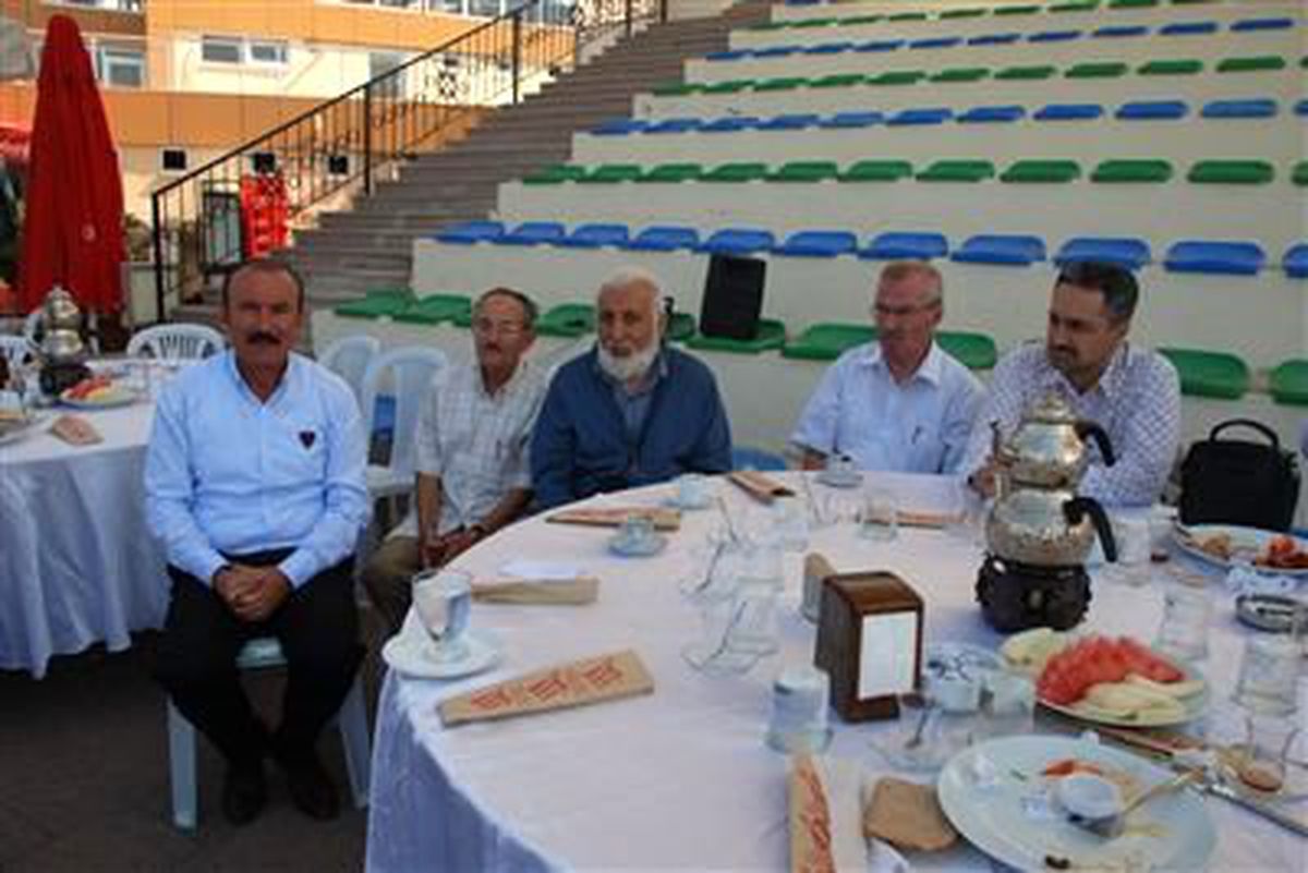 Başkan Doğan Belsa Esnafıyla Bir Araya Geldi