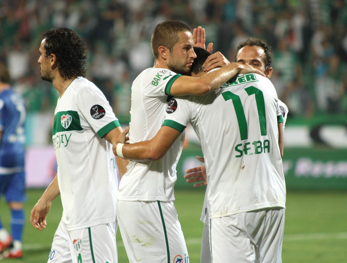 Bursaspor 4 Sezonda 5 Penaltı Kullandı